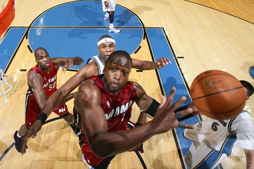 他不仅仅是 他不仅仅是