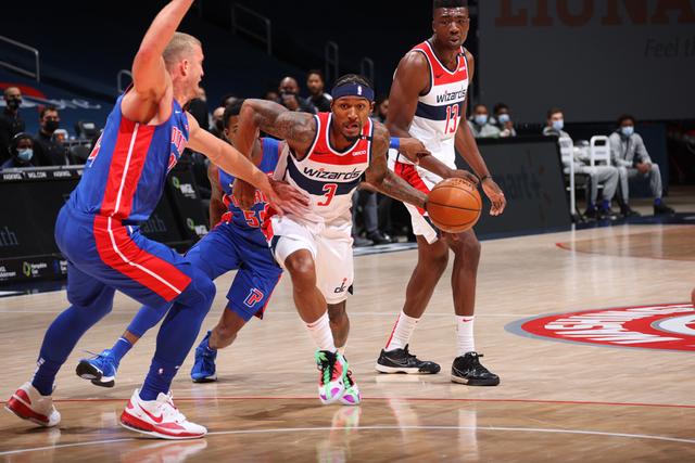 少篮球迷的 少篮球迷的