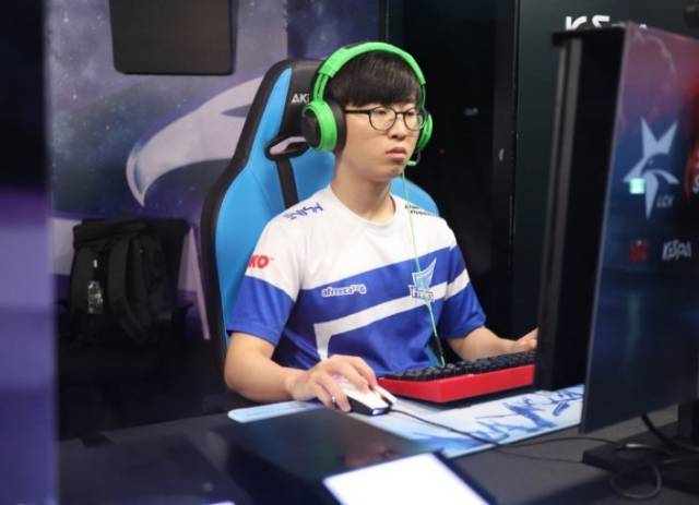 员的单打独 员的单打独