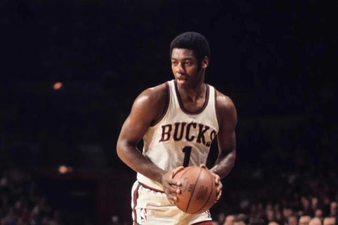 主力中卫 主力中卫