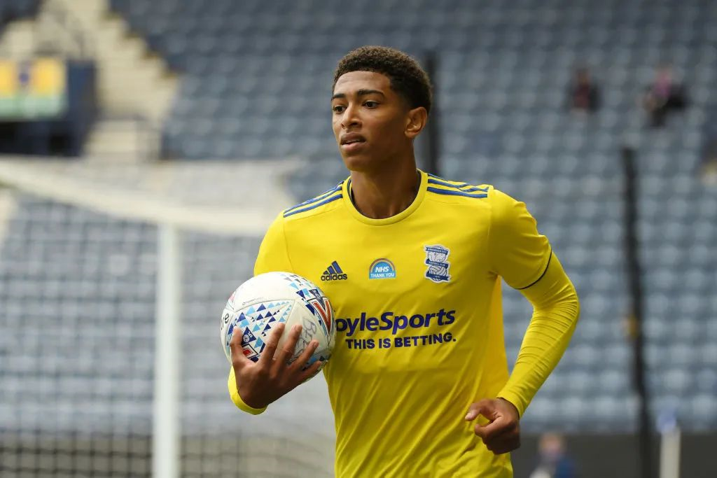 抓住窗口并 抓住窗口并