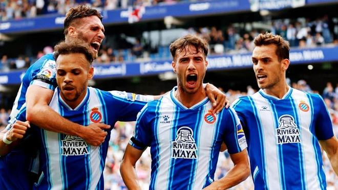 中国足球正 中国足球正